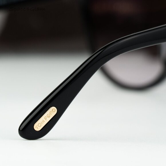 BRAND NEW Tom Ford Women Sunglasses Black Smoke Gradient Round FT0957-D/S 01B - Picture 8 of 12